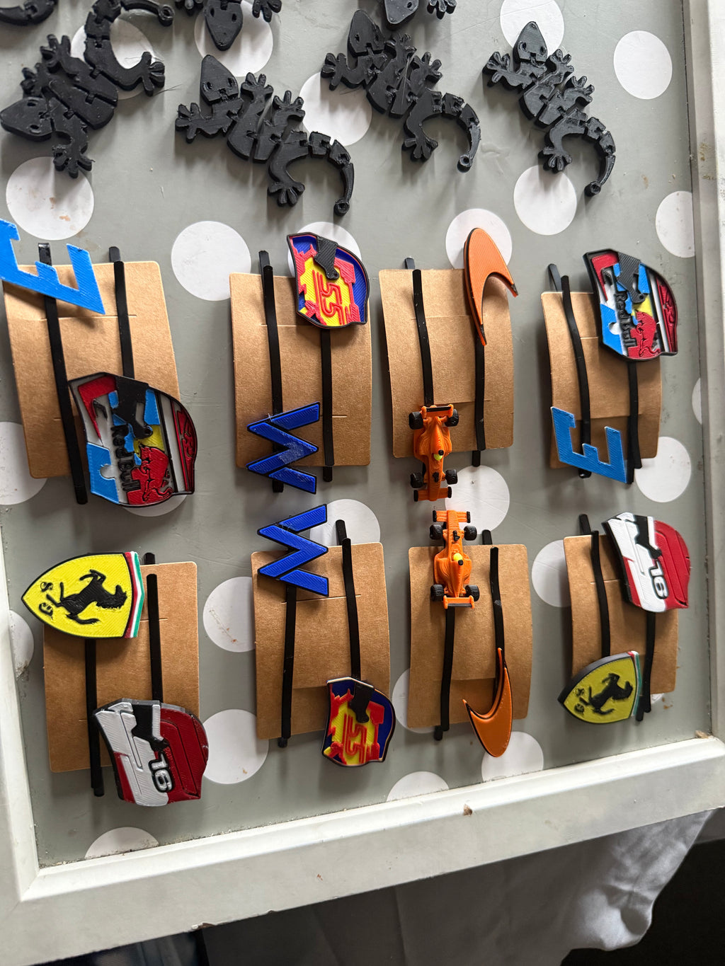 F1 Hair grips